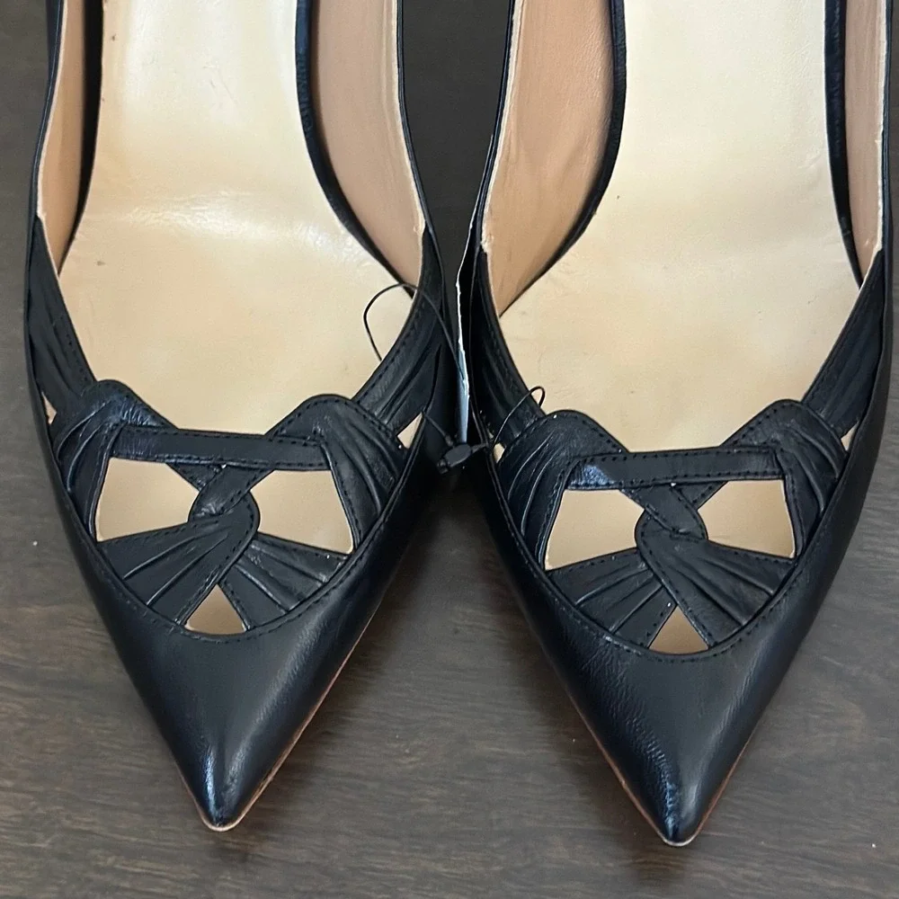 Francesco Russo Black Leather Pointed Toe CutOut Stiletto‎ Heel Pump Paris 38